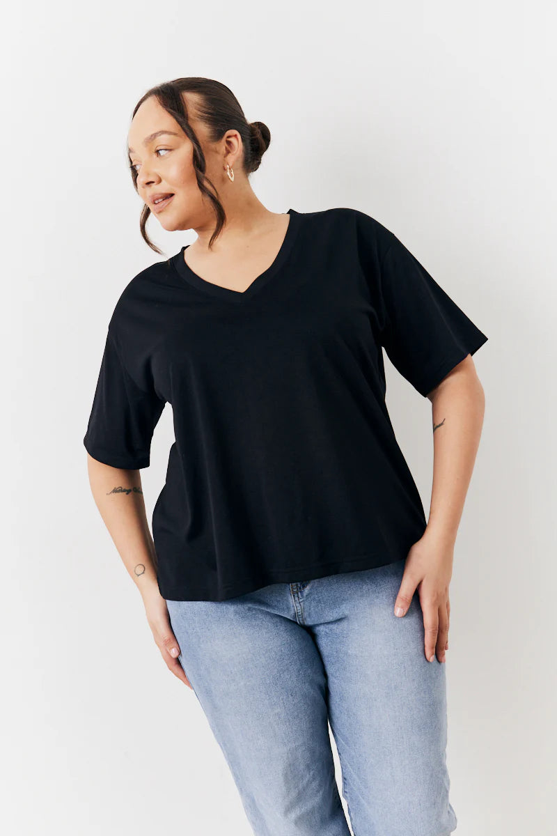 Black and White 2 Pack Slouchy V-Neck T-Shirt