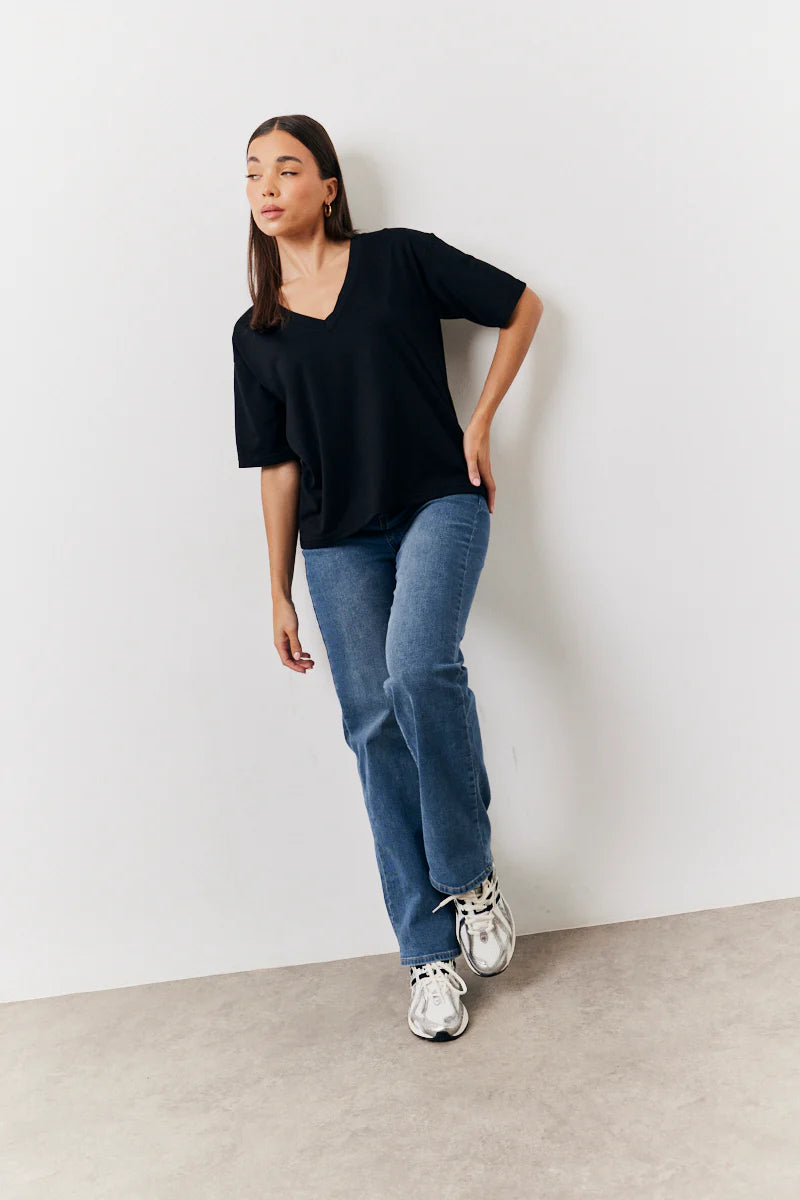 Black and White 2 Pack Slouchy V-Neck T-Shirt