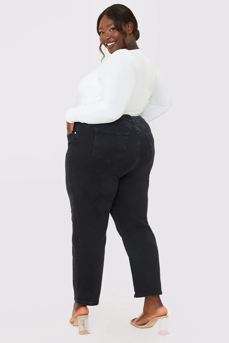 Stretch Straight Jeans